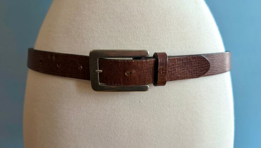 LIMITED Textured Brown Italian Leather Belt Womens sz L